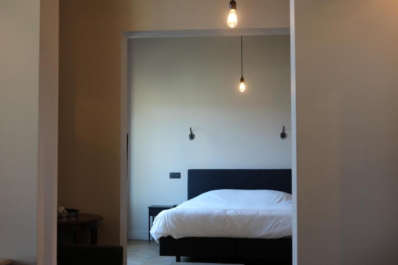 Bed and Breakfast Peter House Нивель Экстерьер фото
