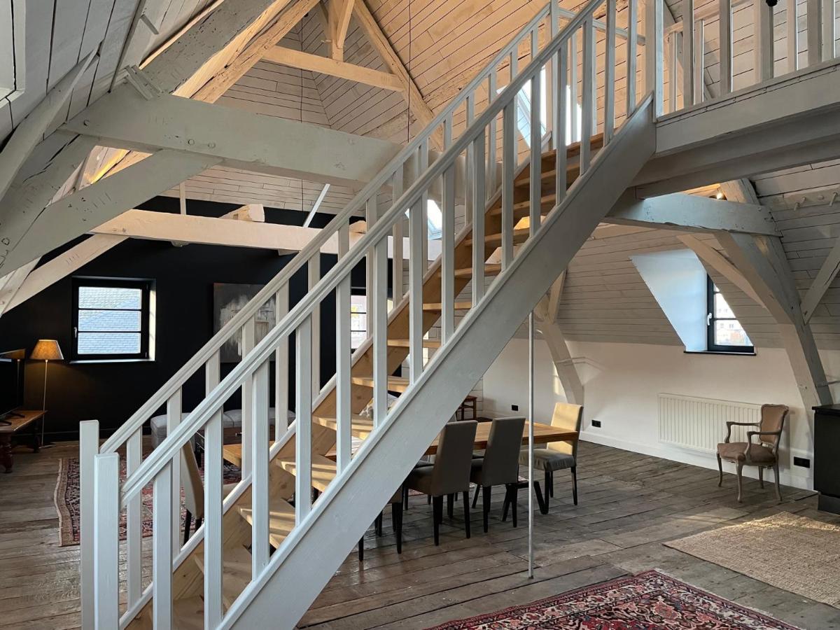 Bed and Breakfast Peter House Нивель Экстерьер фото